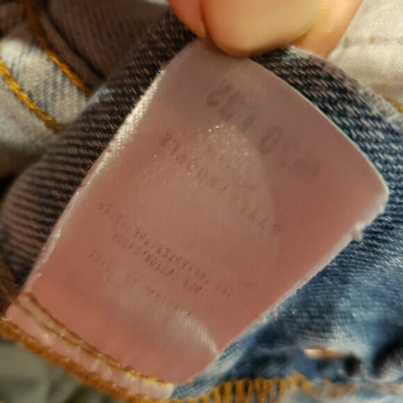 Vintage Guess Jeans High Rise Mom Style - 30x32 - Picture 9 of 10